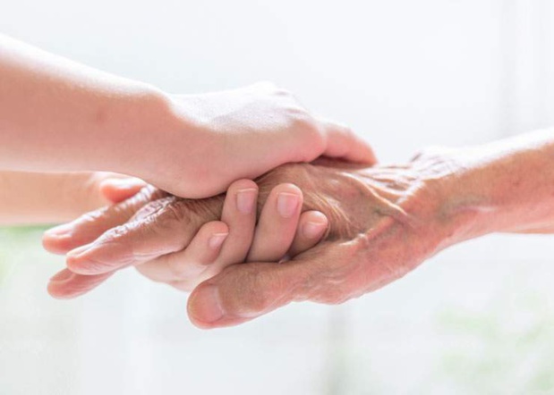 Seniors : le maintien à domicile est-il une bonne solution ?