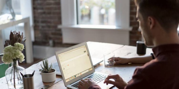 Le télétravail invite à repenser l'expérience collaborateur au bureau Le télétravail invite à repenser l'expérience collaborateur au bureau