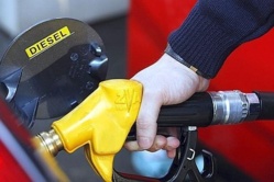 La moindre taxation du diesel coûte 7 milliards d’euros à l’État par an