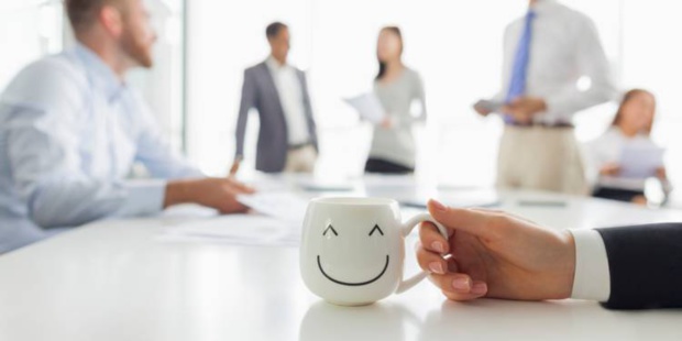 76 % des français estiment que l'entreprise joue un rôle dans leur bien-être 76 % des français estiment que l'entreprise joue un rôle dans leur bien-être