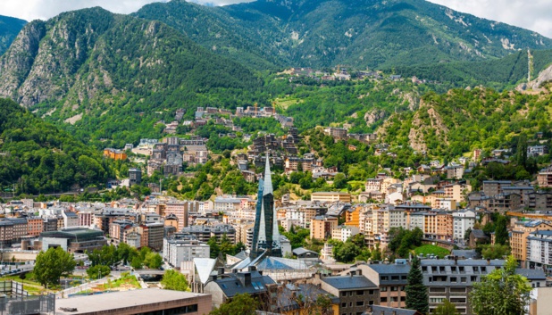 Fiscalité en Andorre : taxe d'habitation, foncière, impôt sur le revenu... Fiscalité en Andorre : taxe d'habitation, foncière, impôt sur le revenu...