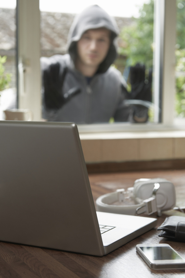 Crédit : cambriolage par Shutterstock Crédit : cambriolage par Shutterstock