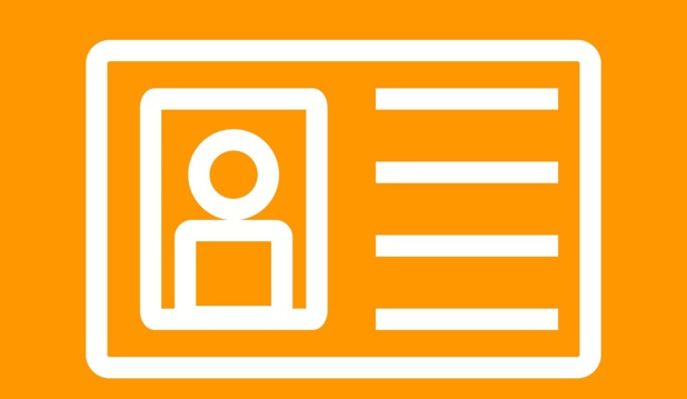 Crédit : carte d'identité par Shutterstock Crédit : carte d'identité par Shutterstock