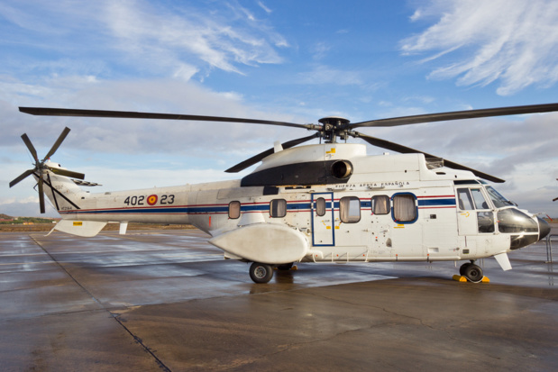 Crédit : hélicoptère par Shutterstock Crédit : hélicoptère par Shutterstock