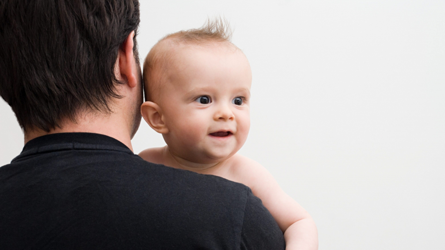 Le congé de paternité : un droit exercé par sept pères sur dix